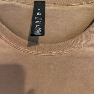 lululemon athletica Men's Brown Short Sleeve Tee